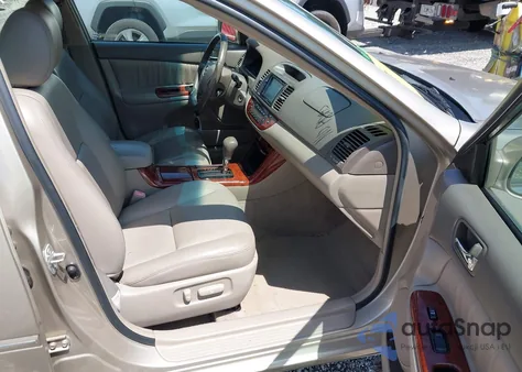 2006 Toyota Camry Xle V6 from USA, damaged, VIN 4T1BF32K46U115804